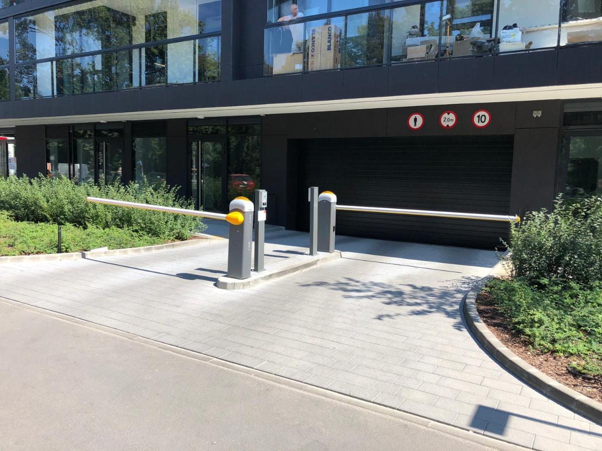 Vizzit Us Premium Apartments Marina Mokotow Warsaw Luaran gambar